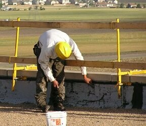 Parapet Guardrail Bracket & Post - Image 2